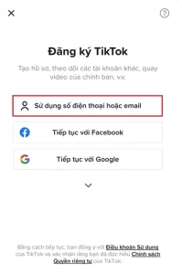 Chọn 'Sử dụng số điện thoại hoặc Email'