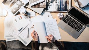 Nghiên cứu thị trường và khách hàng